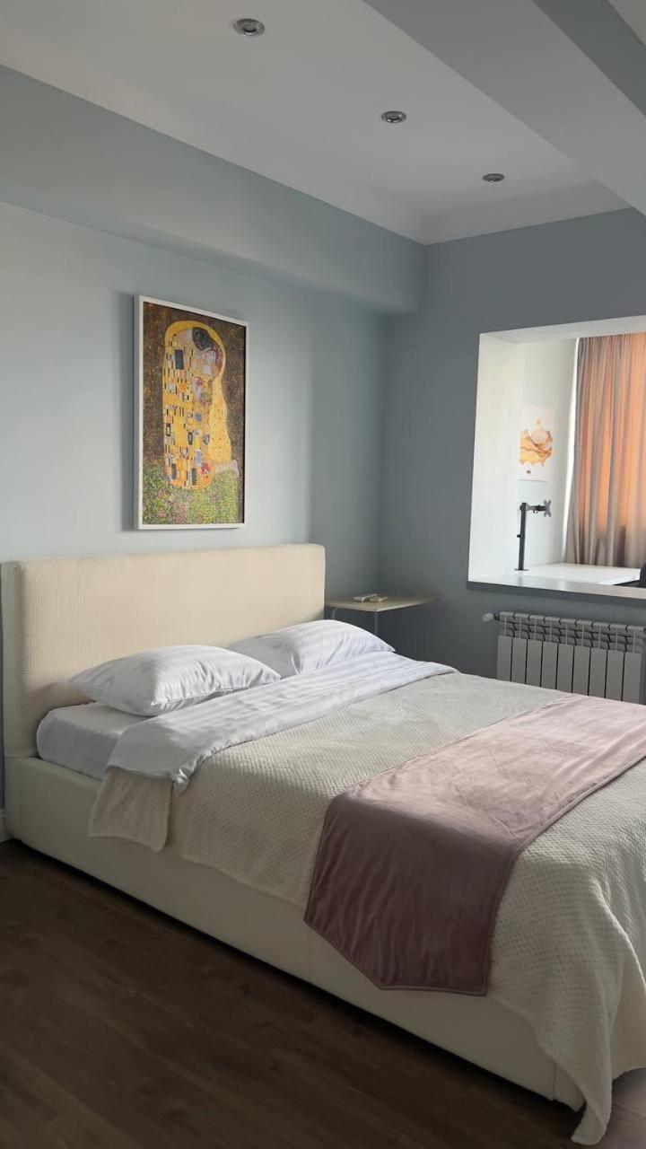 Apartment арай 2