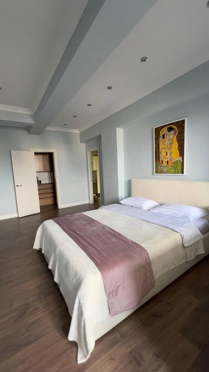 арай 2 Apartment Almaty