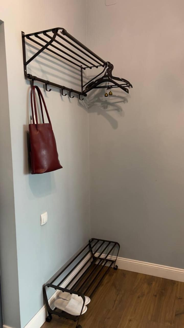 Apartment арай 2 *